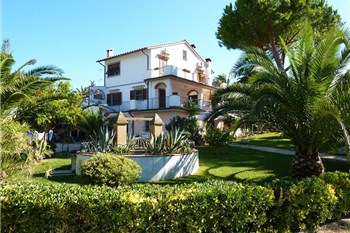 Casa Rossi